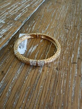 Lilly Pulitzer Sea Fan Hinge Bracelet